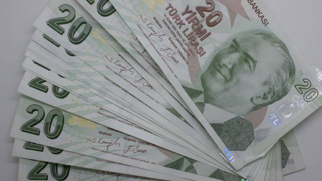 Yeni 20 liralık banknotlar tedavülde! Eski 20’lerle farkı ne? 2